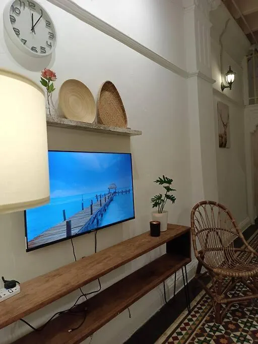 Unesco Bohemian Style Heritage House At Georgetown 5Br 14 Pax Casa de Férias George Town