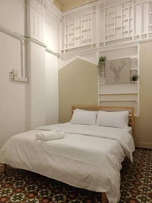 Holiday home Unesco Bohemian Style Heritage House At Georgetown 5Br 14 Pax