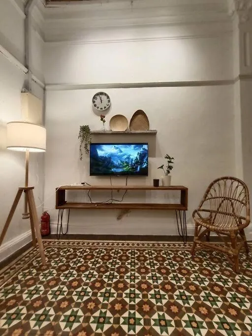 Unesco Bohemian Style Heritage House At Georgetown 5Br 14 Pax 0*, George Town